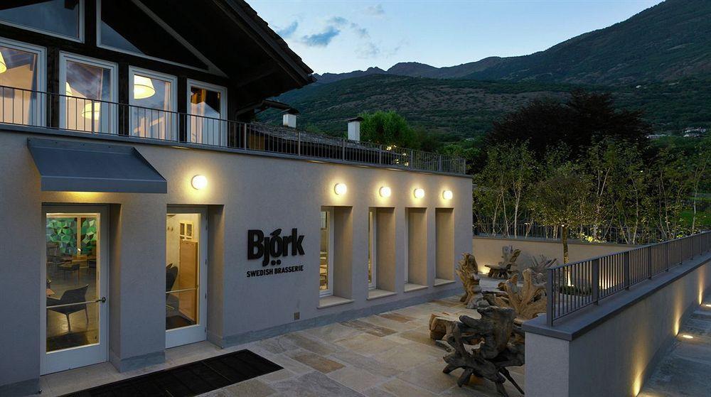Hotel Village Pollein Exterior foto