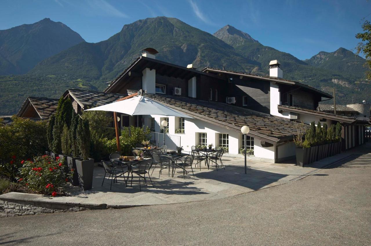 Hotel Village Pollein Exterior foto