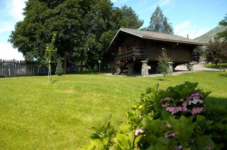 Hotel Village Pollein Exterior foto